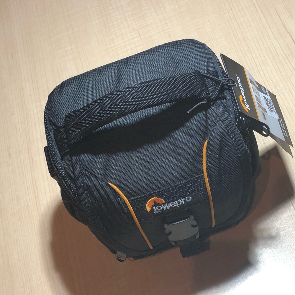 Lowepro camera case - Picture 2 of 6